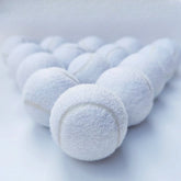 White Beginner Tennis Balls Professional High Elasticity Durable Portable Synthetic Wool & Natural Rubber 2.5" 1.45m Bounce