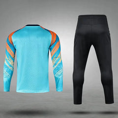 Factory Low Price Men and Women Long Sleeve Green Soccer Jersey Goalkeeper Long Sleeve Set Blank Football Uniform Wear